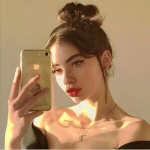 Meet your Posher, Veda